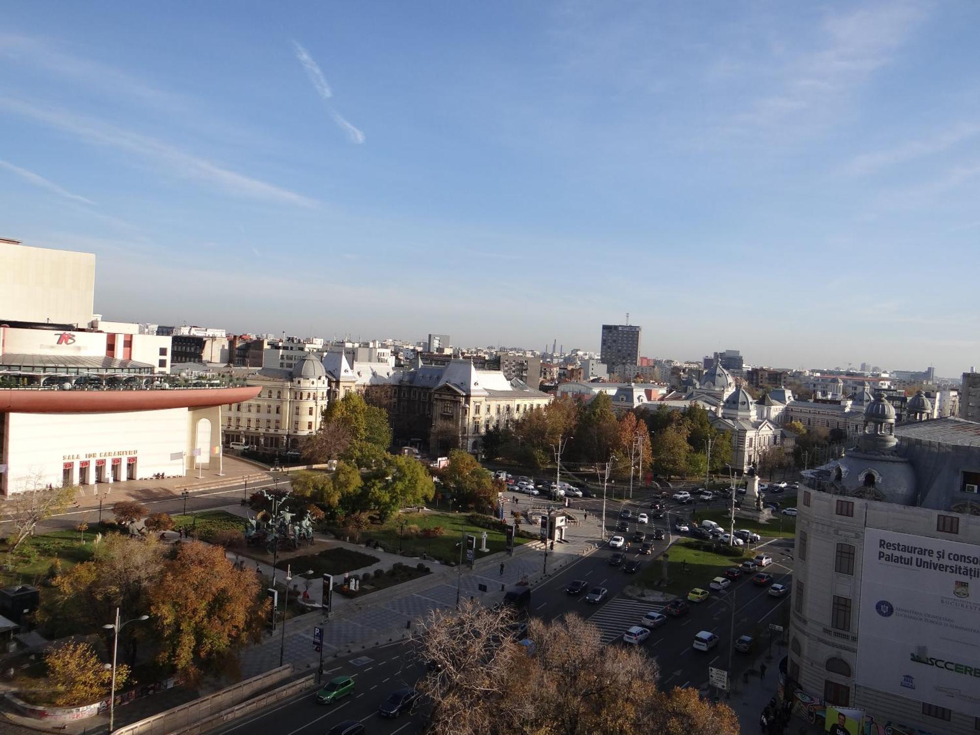 The One Balcescu- Best View Over City Center Bucarest Extérieur photo